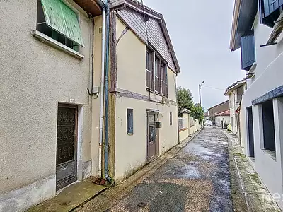 Maison, 177 m²