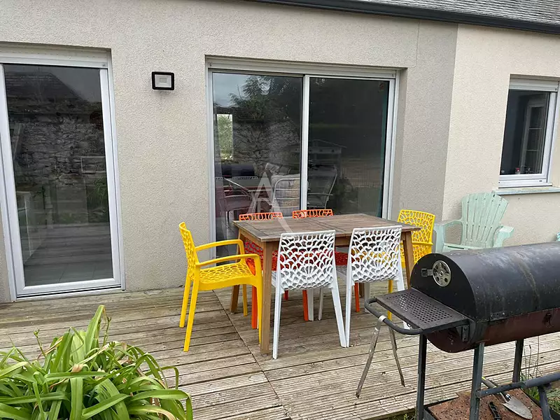 Maison, 99 m²