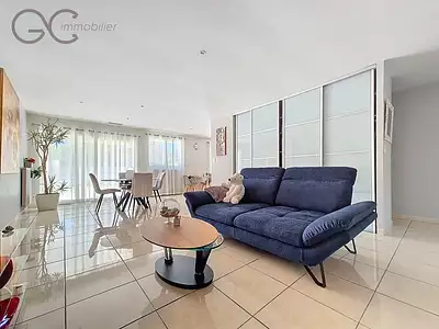 Maison, 121 m²