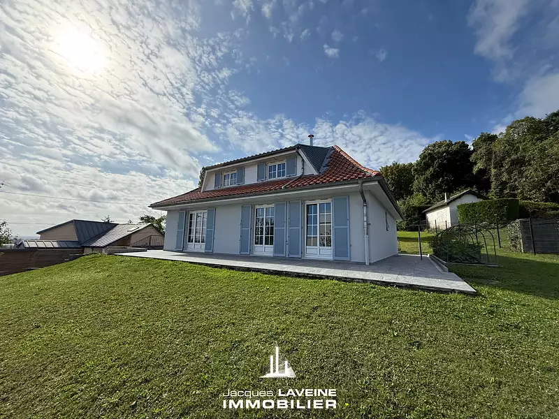 Maison, 162 m²
