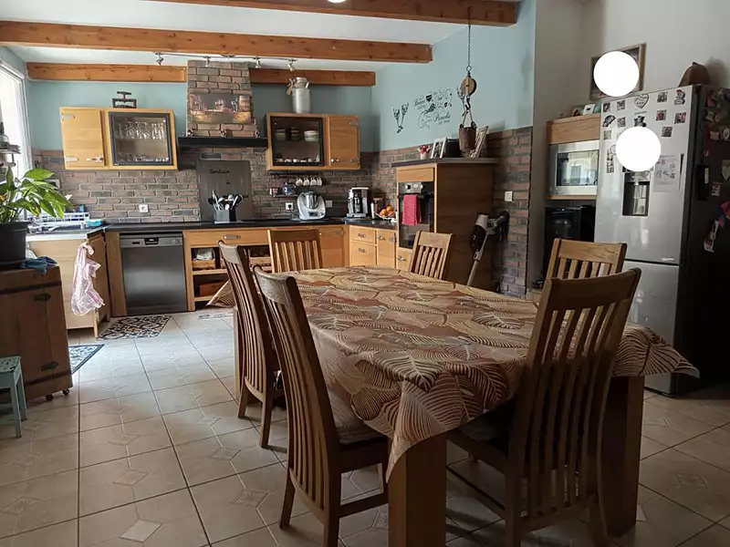 Maison, 175 m²