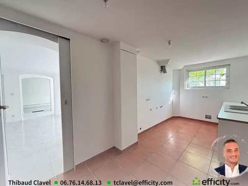 Maison, 170 m²