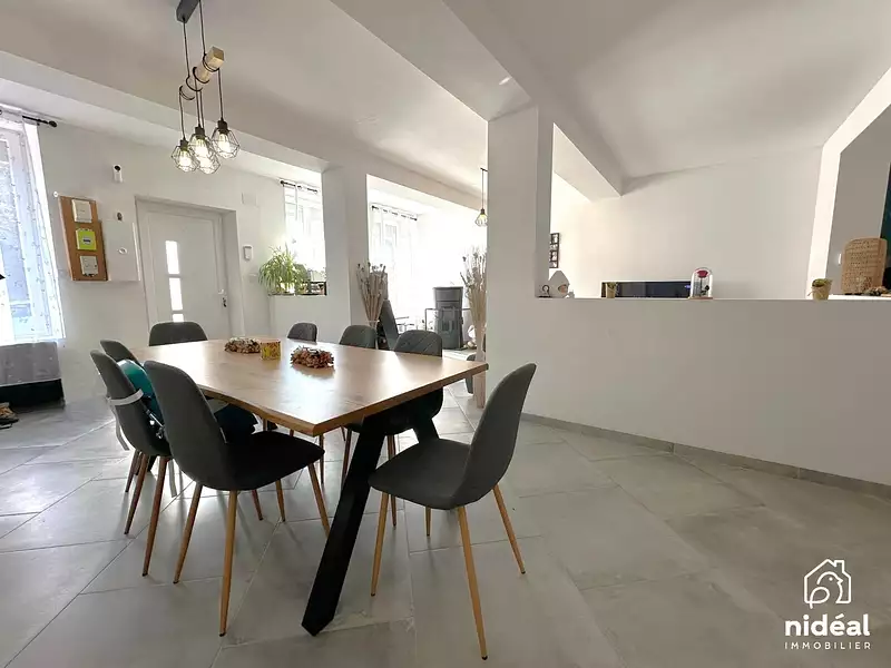 Maison, 148 m²