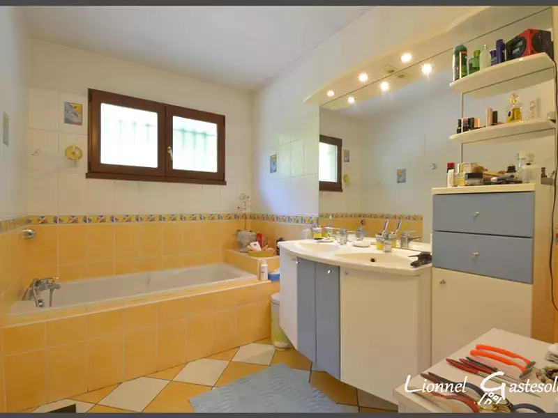 Maison, 135 m²