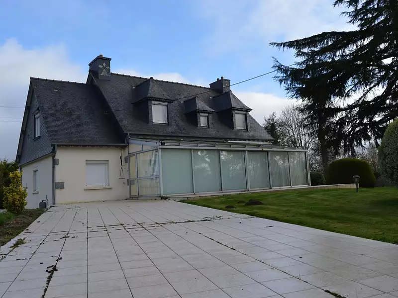 Maison, 146 m²