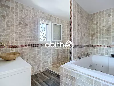 Maison, 181 m²