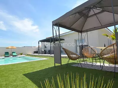 Maison, 121 m²