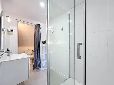 Immeuble, 180 m²