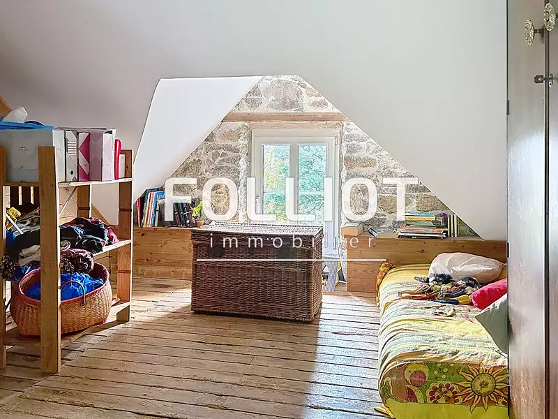 Maison, 277 m²