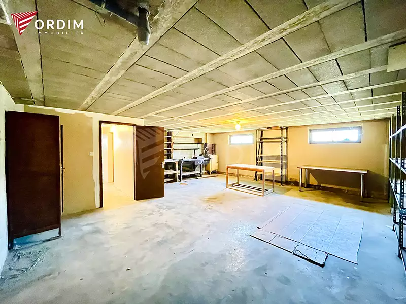 Maison, 166 m²