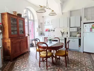 Maison, 210 m²