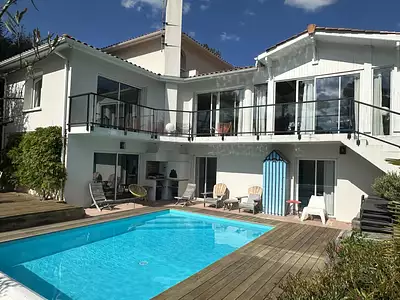 Maison, 280 m²