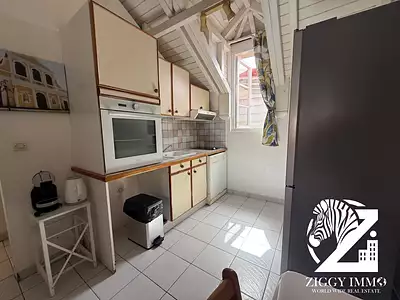 Maison, 225 m²