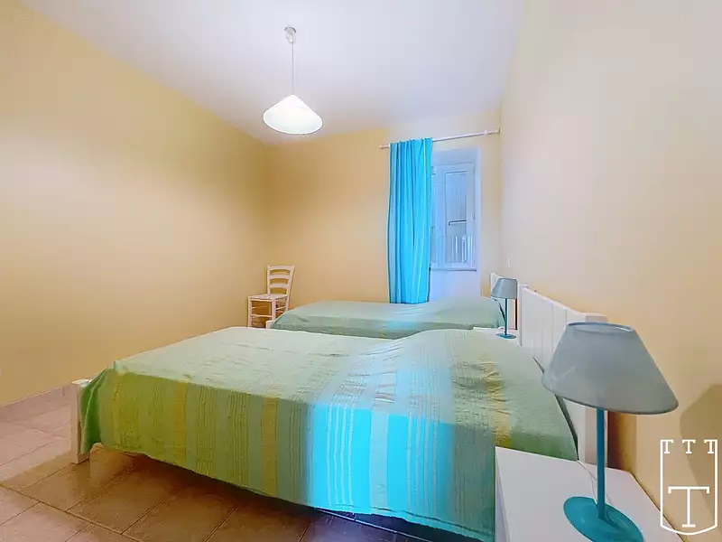 Maison, 640 m²