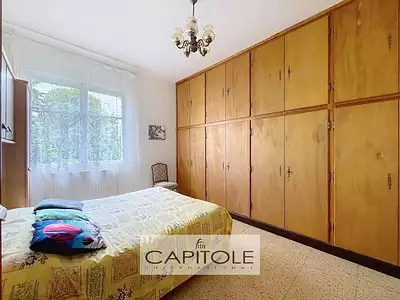 Maison, 268 m²