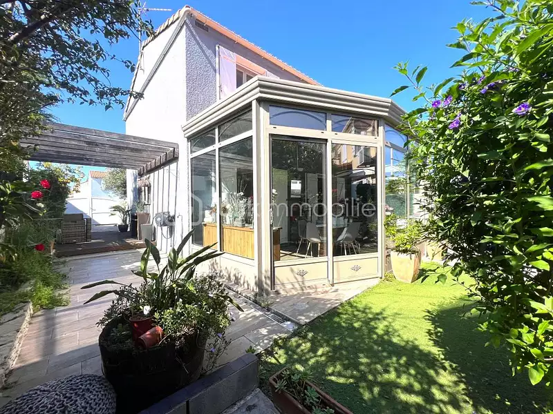 Maison, 101 m²