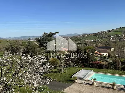 Maison, 158 m²