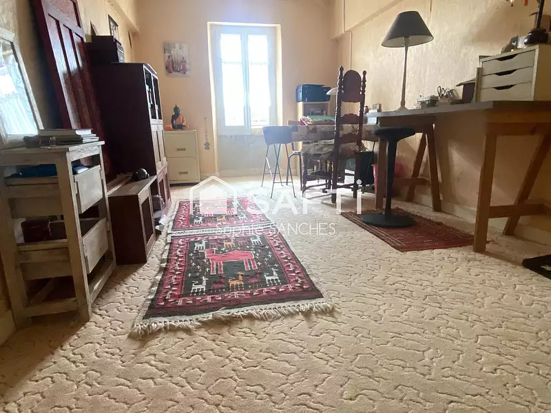 Maison, 180 m²