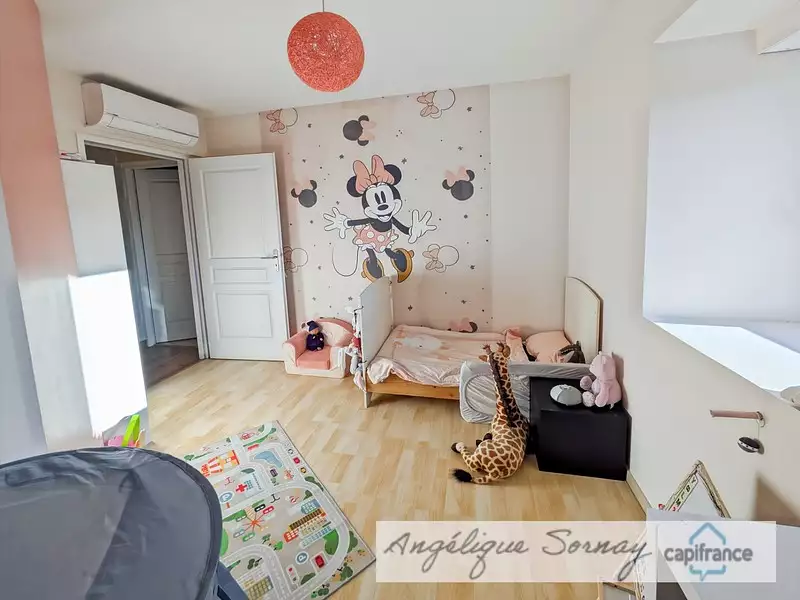 Maison, 93 m²