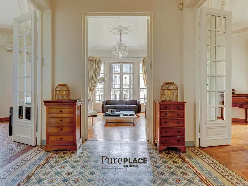 Appartement, 275 m²