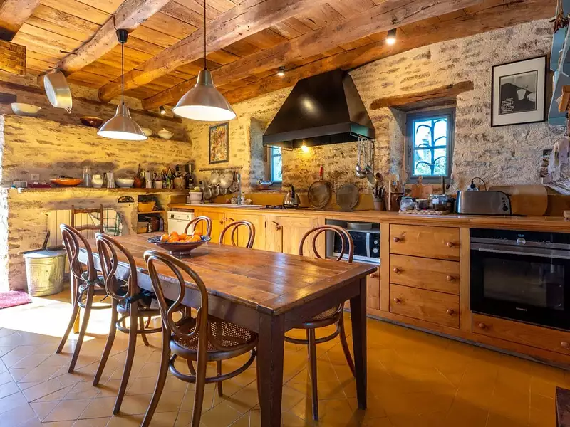 Maison, 370 m²