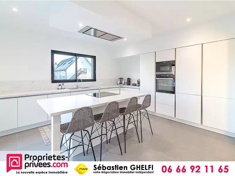 Maison, 130 m²