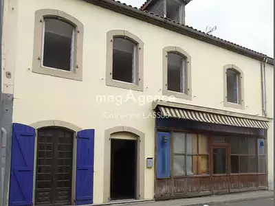 Maison, 246 m²