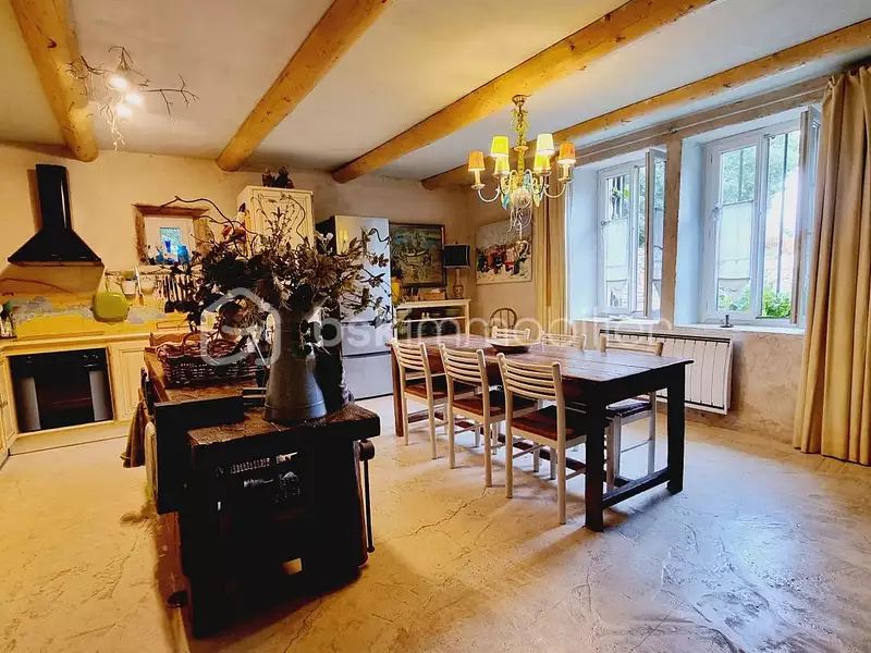 Maison, 190 m²