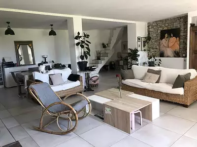 Maison, 179 m²