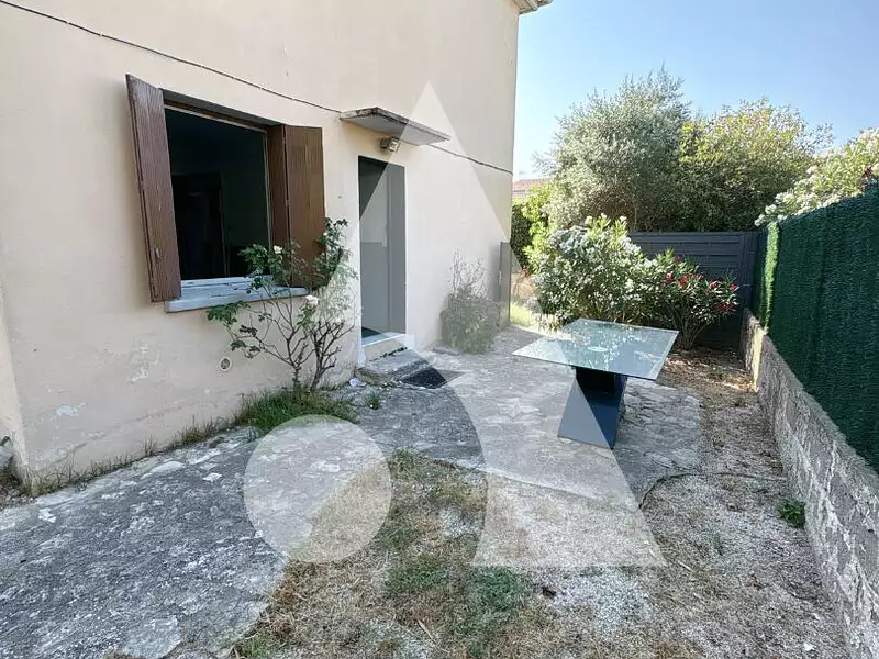 Immeuble, 199 m²