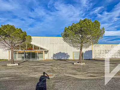Divers, 3 000 m²