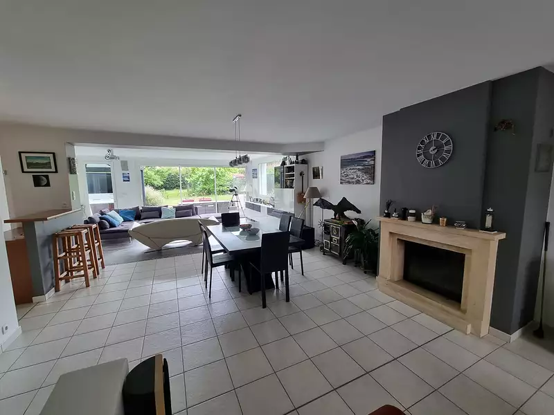 Maison, 160 m²