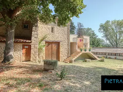 Maison, 276 m²