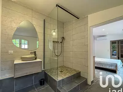 Maison, 194 m²