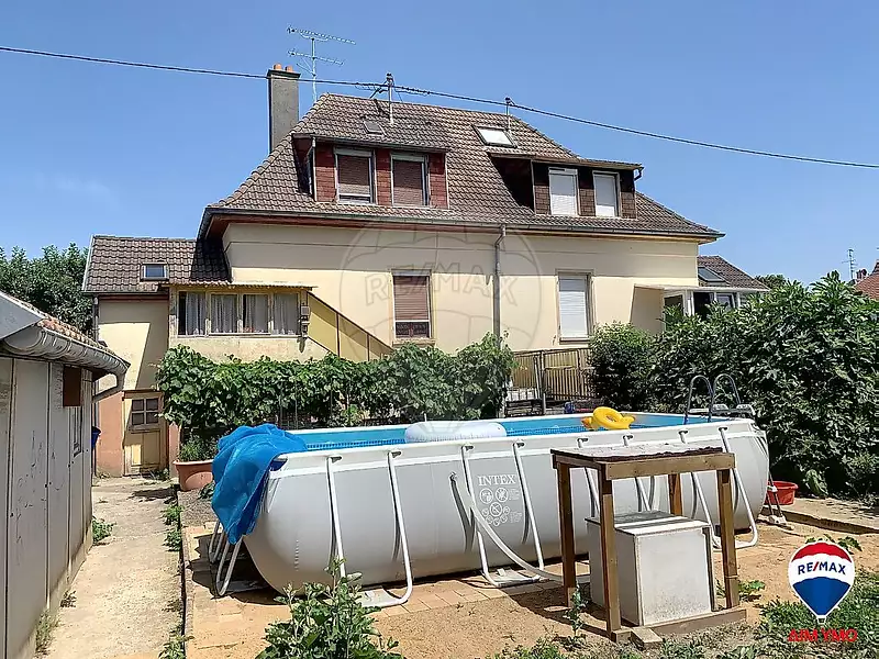 Maison, 93 m²