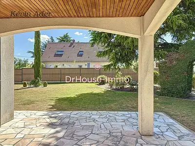 Maison, 245 m²