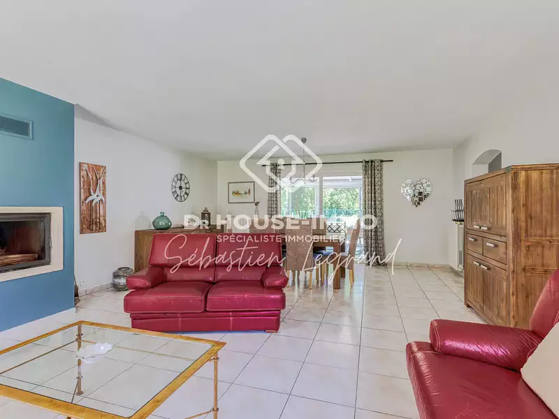 Maison, 177 m²