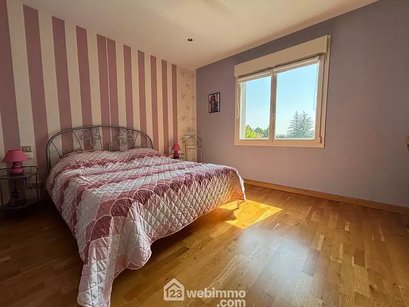 Maison, 229,23 m²