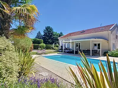 Maison, 224 m²