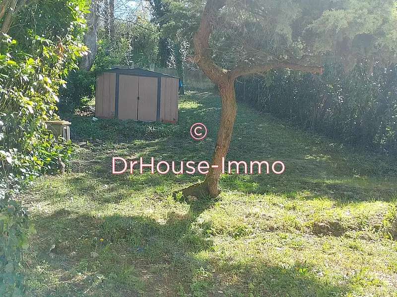 Immeuble, 250 m²