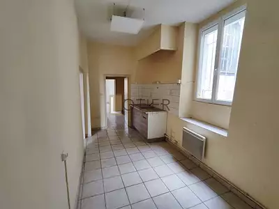 Immeuble, 370 m²