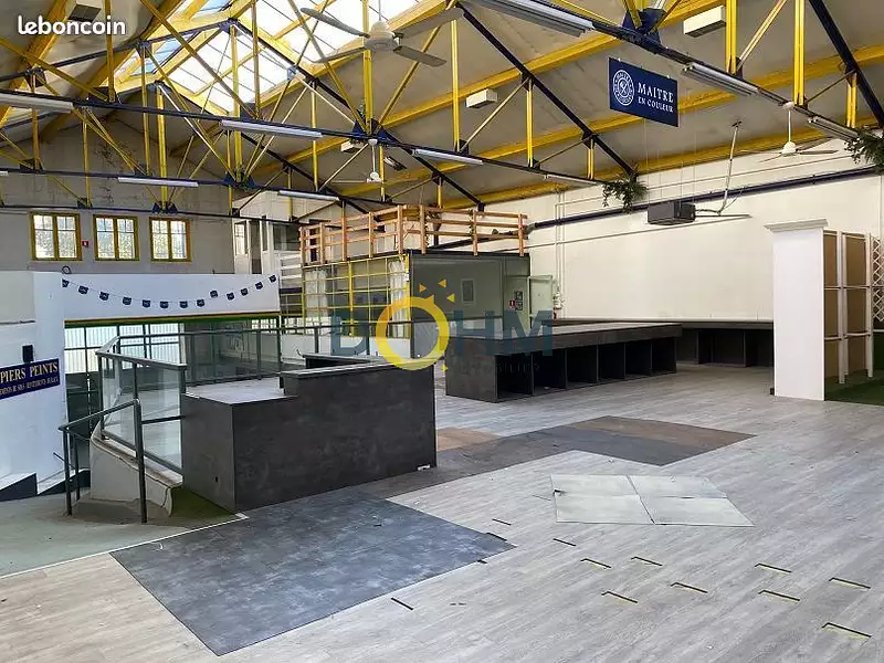 Divers, 850 m²