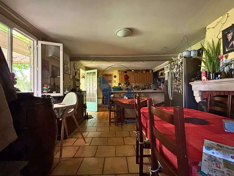 Maison, 250 m²