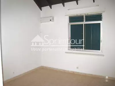 Maison, 200 m²