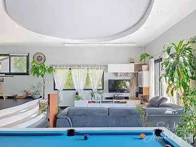 Maison, 212 m²
