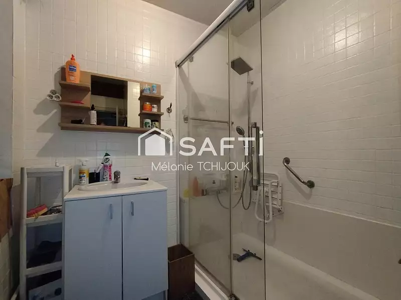 Maison, 180 m²