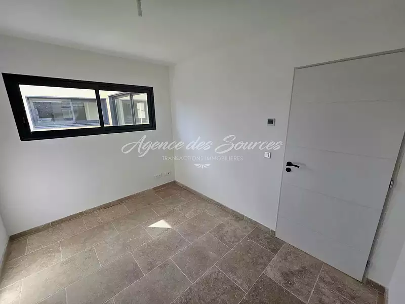 Maison, 176,58 m²