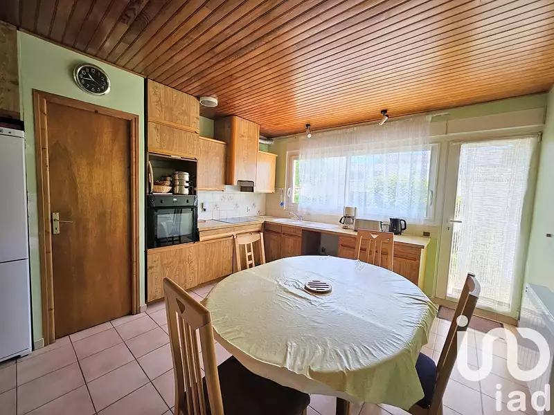 Maison, 235 m²