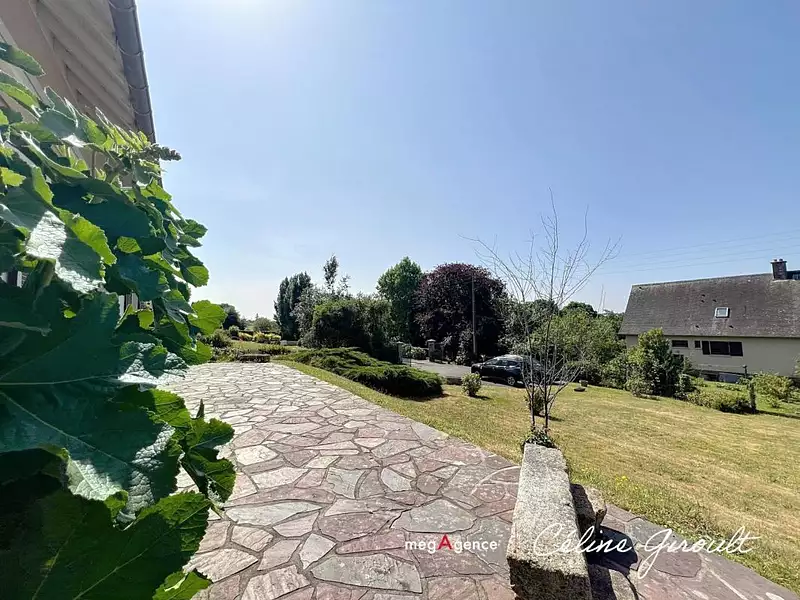 Maison, 145 m²