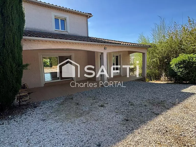 Maison, 113 m²